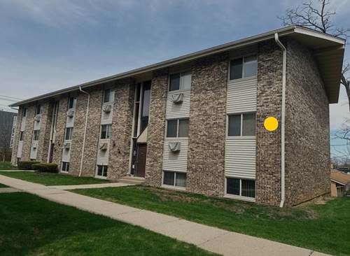 872 N Milwaukee Unit C1, Libertyville, IL 60048