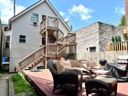 3740 N Janssen Unit CH, Chicago, IL 60613