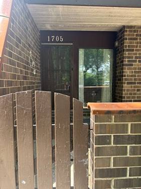 1705 Kenneth Unit 1705, Elgin, IL 60120