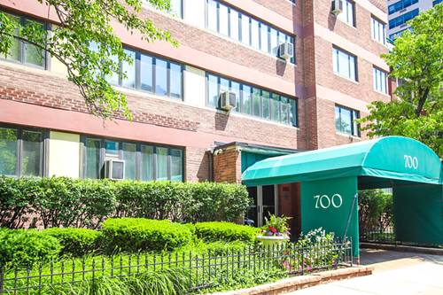 700 W Bittersweet Unit 309, Chicago, IL 60613
