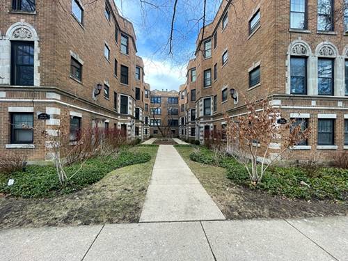 606 Sheridan Unit G, Evanston, IL 60202