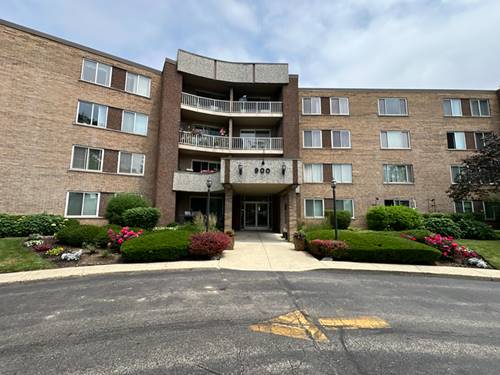 900 E Wilmette Unit 411, Palatine, IL 60074