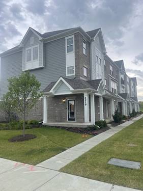 6285 Sandbelt Unit 34002, Woodridge, IL 60517