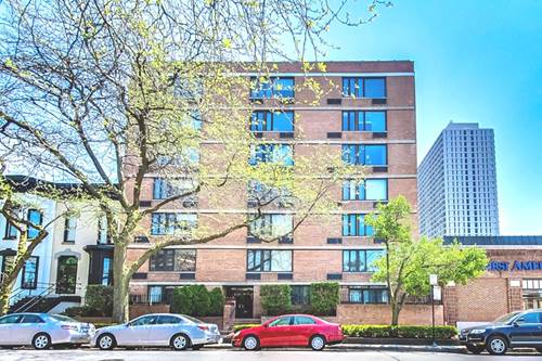 2007 N Sedgwick Unit 304, Chicago, IL 60614