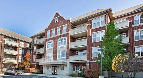 77 N Quentin Unit 202, Palatine, IL 60067