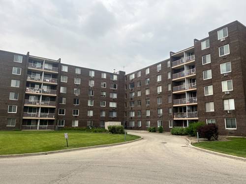 225 S Rohlwing Unit 618, Palatine, IL 60074