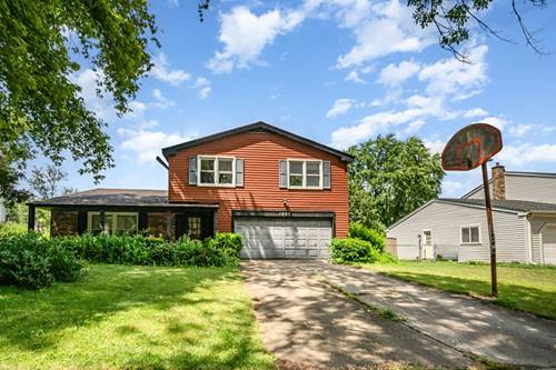 1425 Stonegate, Naperville, IL 60540