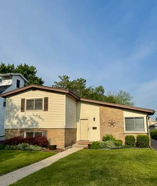 8142 N Chester, Niles, IL 60714