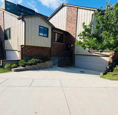 40 Portwine, Willowbrook, IL 60527