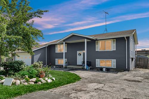 4N425 N 7th, Addison, IL 60101