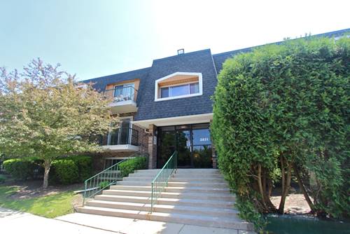 3851 N Parkway Unit 21D, Northbrook, IL 60062