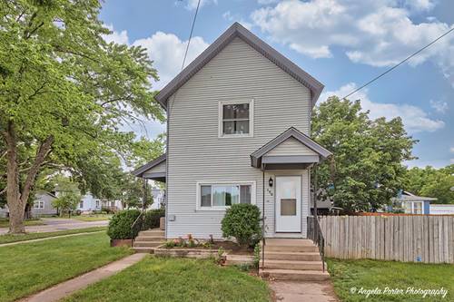 150 1st, Woodstock, IL 60098
