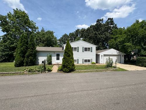 26235 N Acorn, Mundelein, IL 60060
