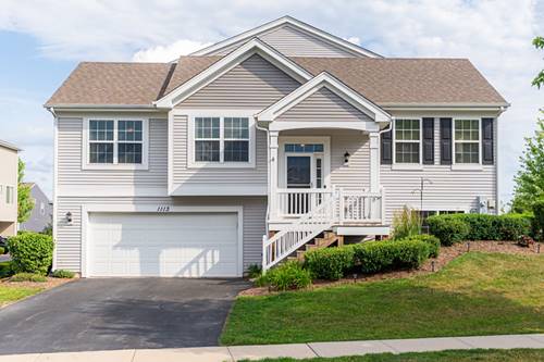 1113 Sapphire, Pingree Grove, IL 60140