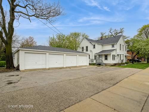 200 Slocum Lake, Wauconda, IL 60084