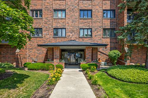 9346 Landings Unit 303, Des Plaines, IL 60016