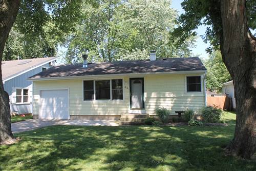 63 Holly, Crystal Lake, IL 60014
