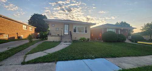 638 Hoxie, Calumet City, IL 60409