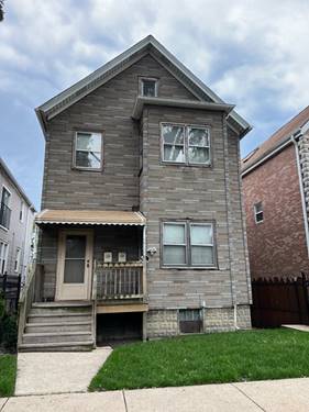 2520 W Shakespeare, Chicago, IL 60647