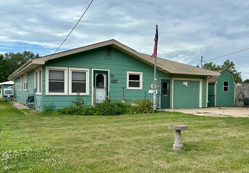 1217 Retz, Ottawa, IL 61350