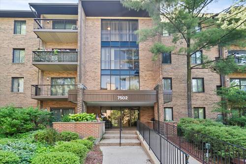 7502 Farmingdale Unit 408, Darien, IL 60561