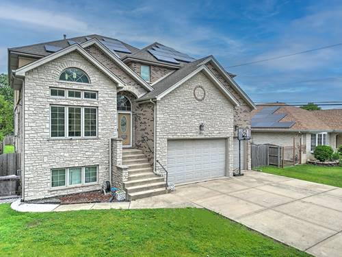4914 W 82nd, Burbank, IL 60459