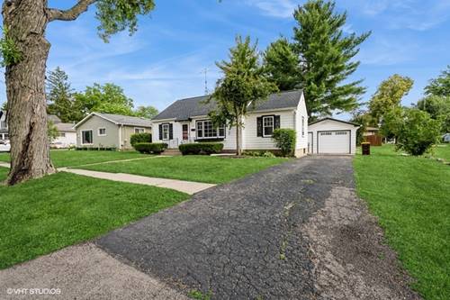 523 Highland, Woodstock, IL 60098