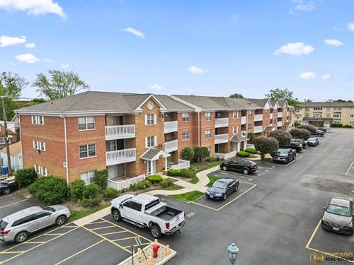 6561 W School Unit 305C, Chicago, IL 60634