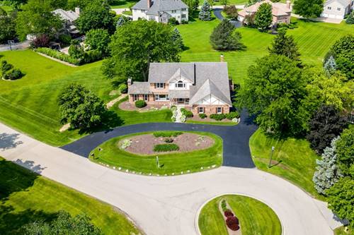 1520 Daybreak, Libertyville, IL 60048