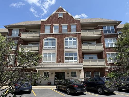 77 N Quentin Unit 204, Palatine, IL 60067