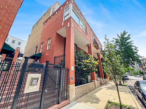 2843 N Lincoln Unit 208, Chicago, IL 60657