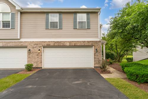 59 Colonial, Streamwood, IL 60107