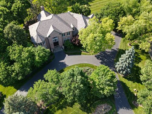 110 Hillshire, Inverness, IL 60010
