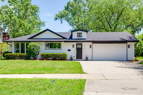 1729 N Mitchell, Arlington Heights, IL 60004