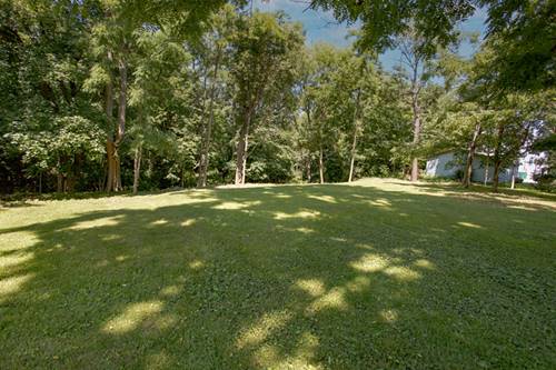 106 Hillsdale, Joliet, IL 60433