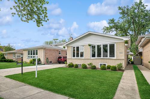 4546 Howard, Skokie, IL 60076