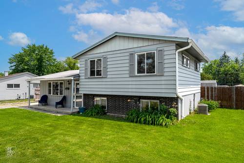 36665 N Traer, Gurnee, IL 60031