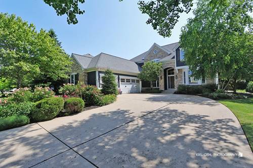 905 Burnham, Aurora, IL 60502