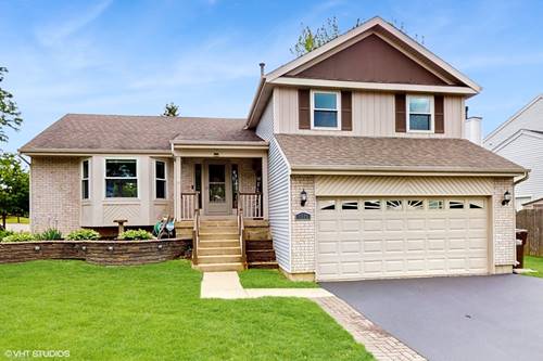 1176 Westport Ridge, Crystal Lake, IL 60014