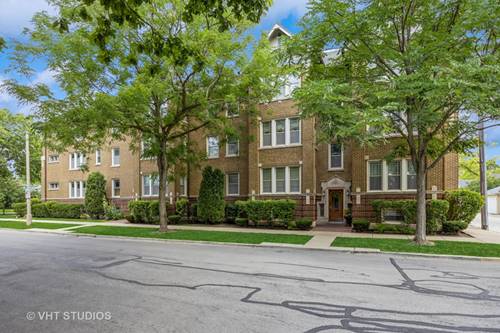 256 Pleasant Unit 2, Oak Park, IL 60302