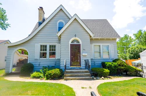 221 W Courtland, Mundelein, IL 60060