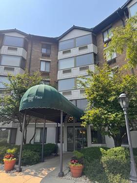 470 Fawell Unit 411, Glen Ellyn, IL 60137