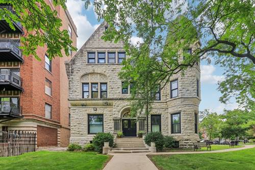 4545 S Drexel Unit 4C, Chicago, IL 60653