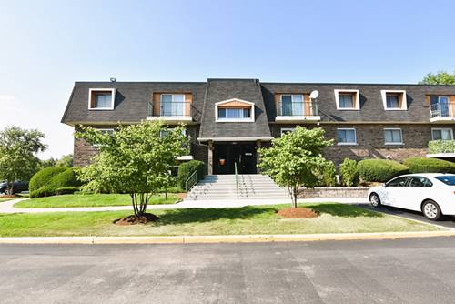 3856 S Parkway Unit 1E, Northbrook, IL 60062