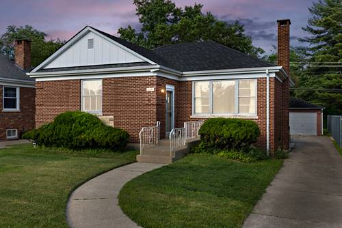 2251 Belleview, Westchester, IL 60154