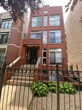 2447 W Walton Unit 2, Chicago, IL 60622