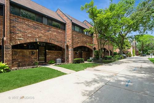 806 S May, Chicago, IL 60607