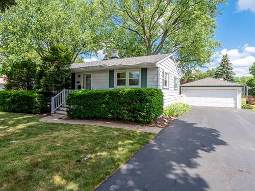136 Ross, Cary, IL 60013