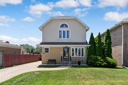 8313 W Ballard, Niles, IL 60714