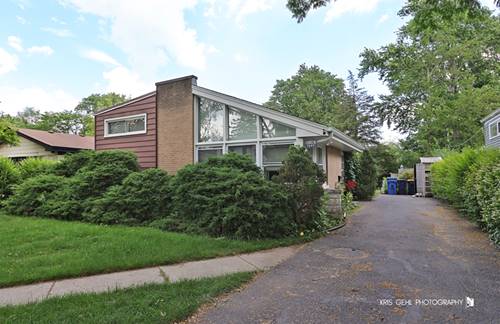 1247 Cavell, Highland Park, IL 60035